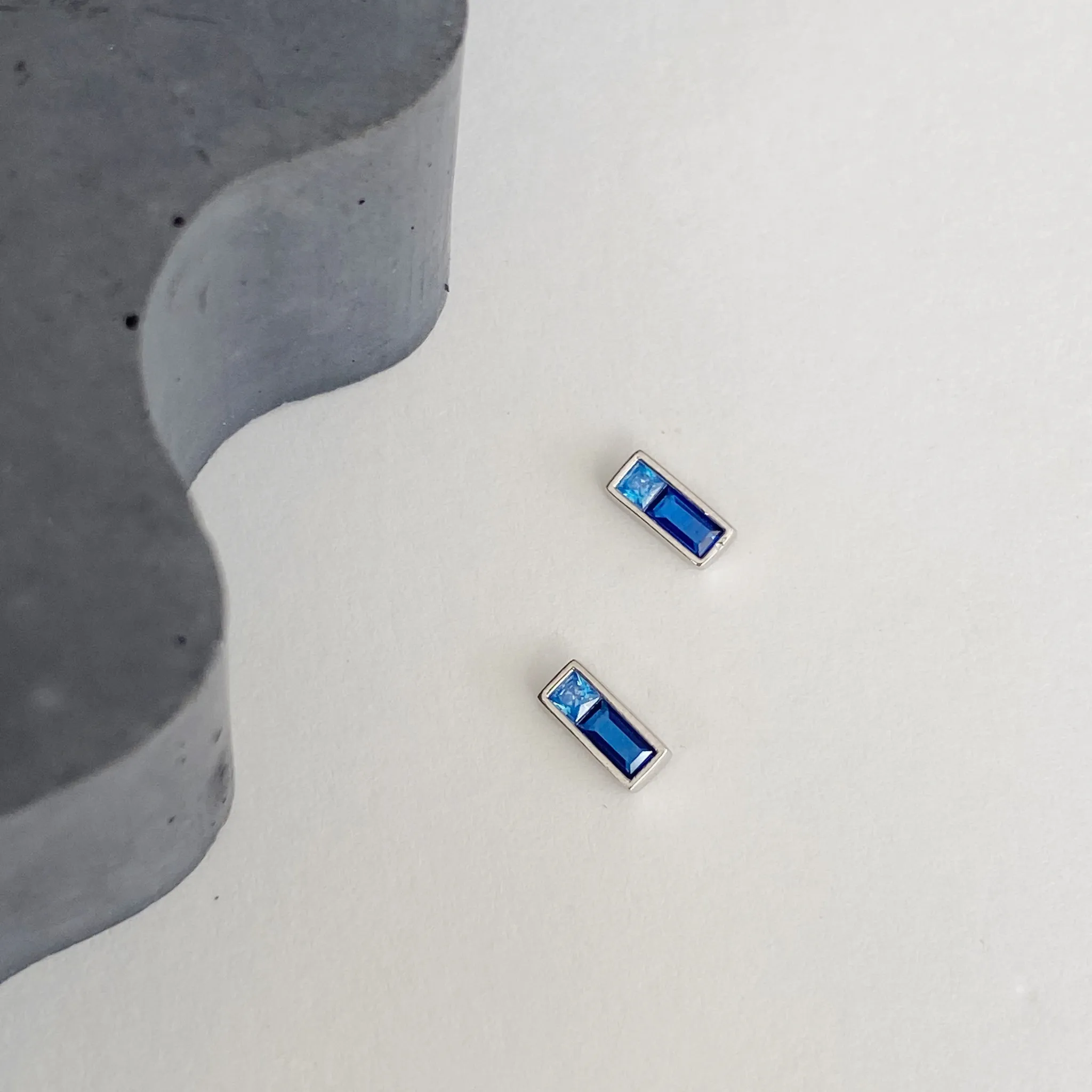 Iris Studs